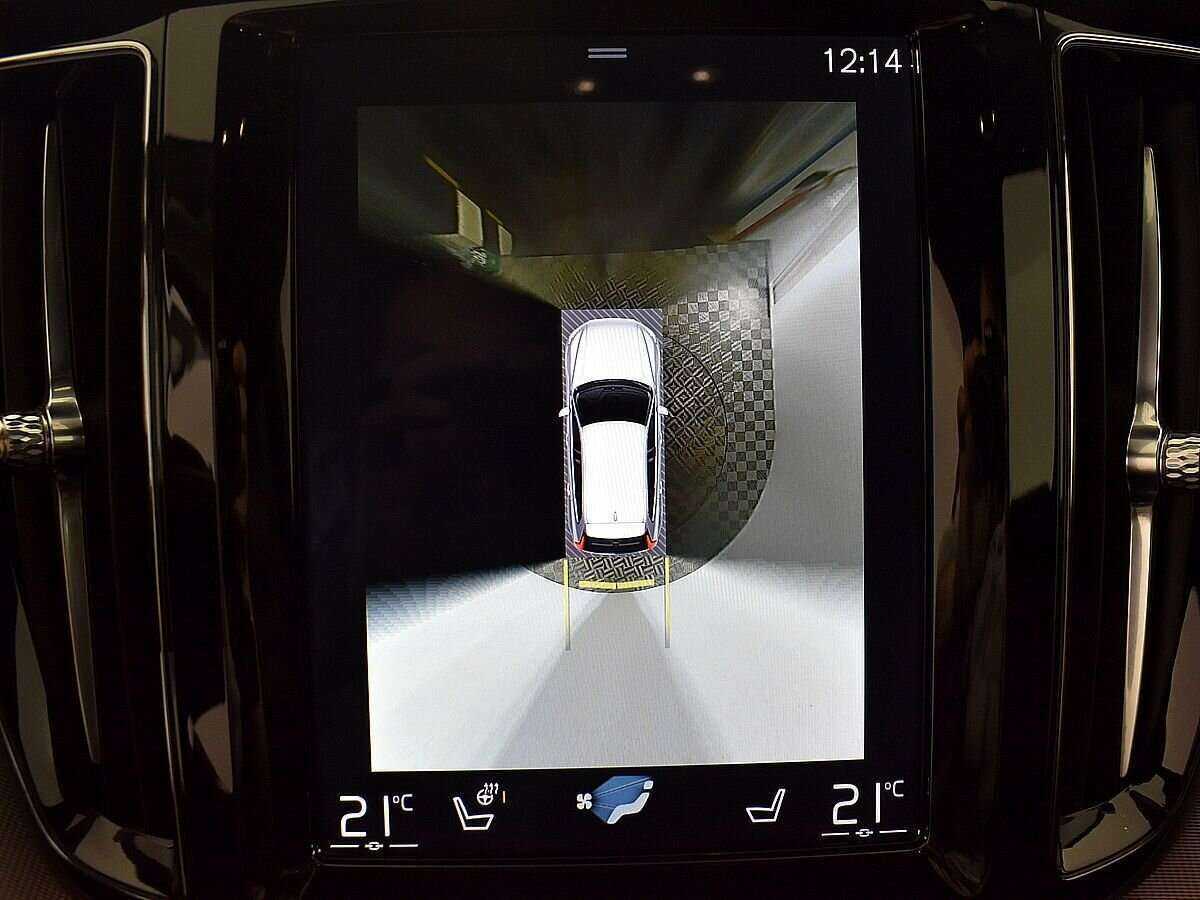 Volvo XC60 2018 года с пробегом. Фото: #15