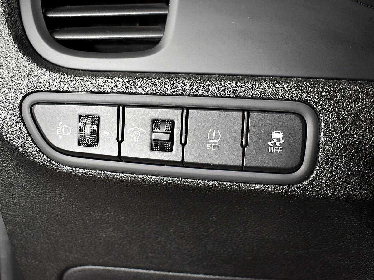 Б/У Киа Рио 2018 года. Фото: #15