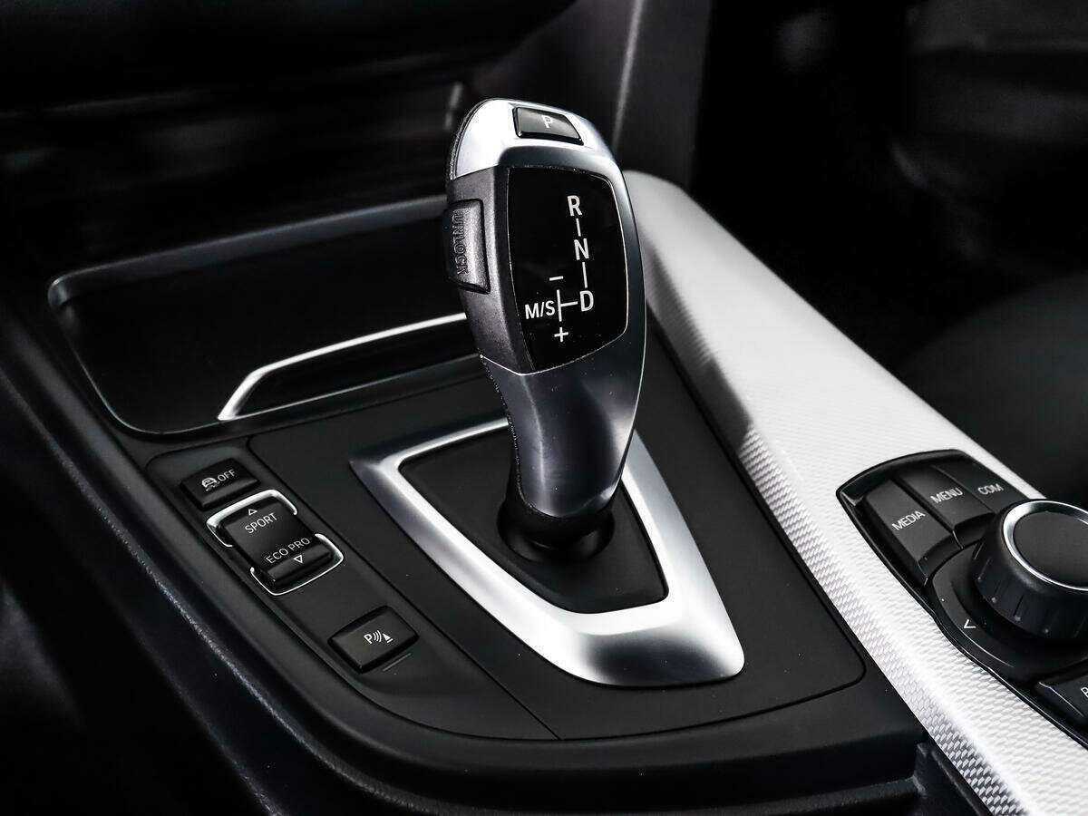 BMW 3 серии 2018 года с пробегом. Фото: #9