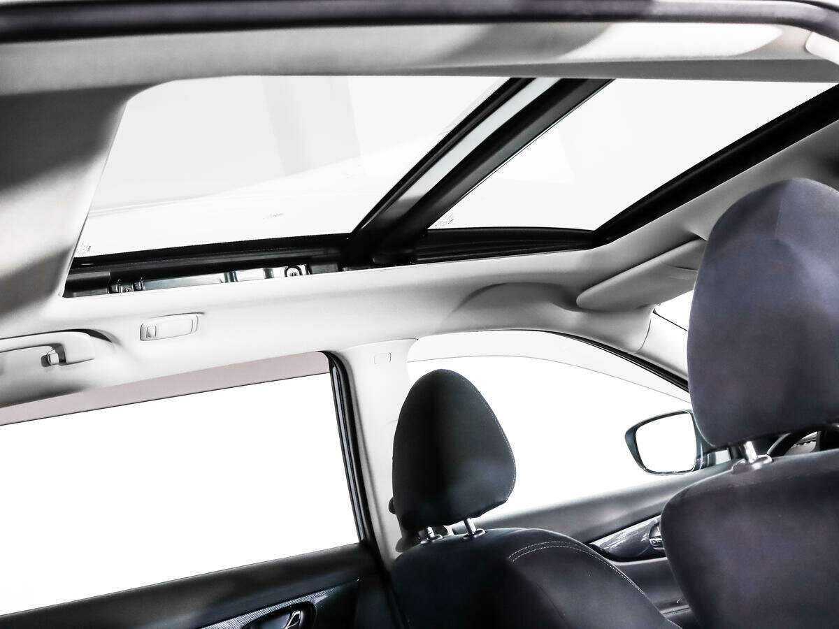 Б/У Ниссан Икс-Трейл 2016 года. Фото: #13