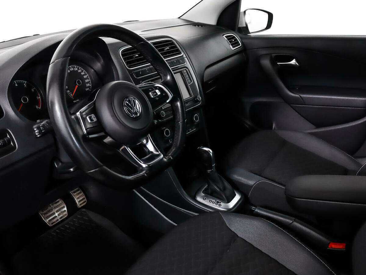 Б/У Фольксваген Поло 2018 года. Фото: #8