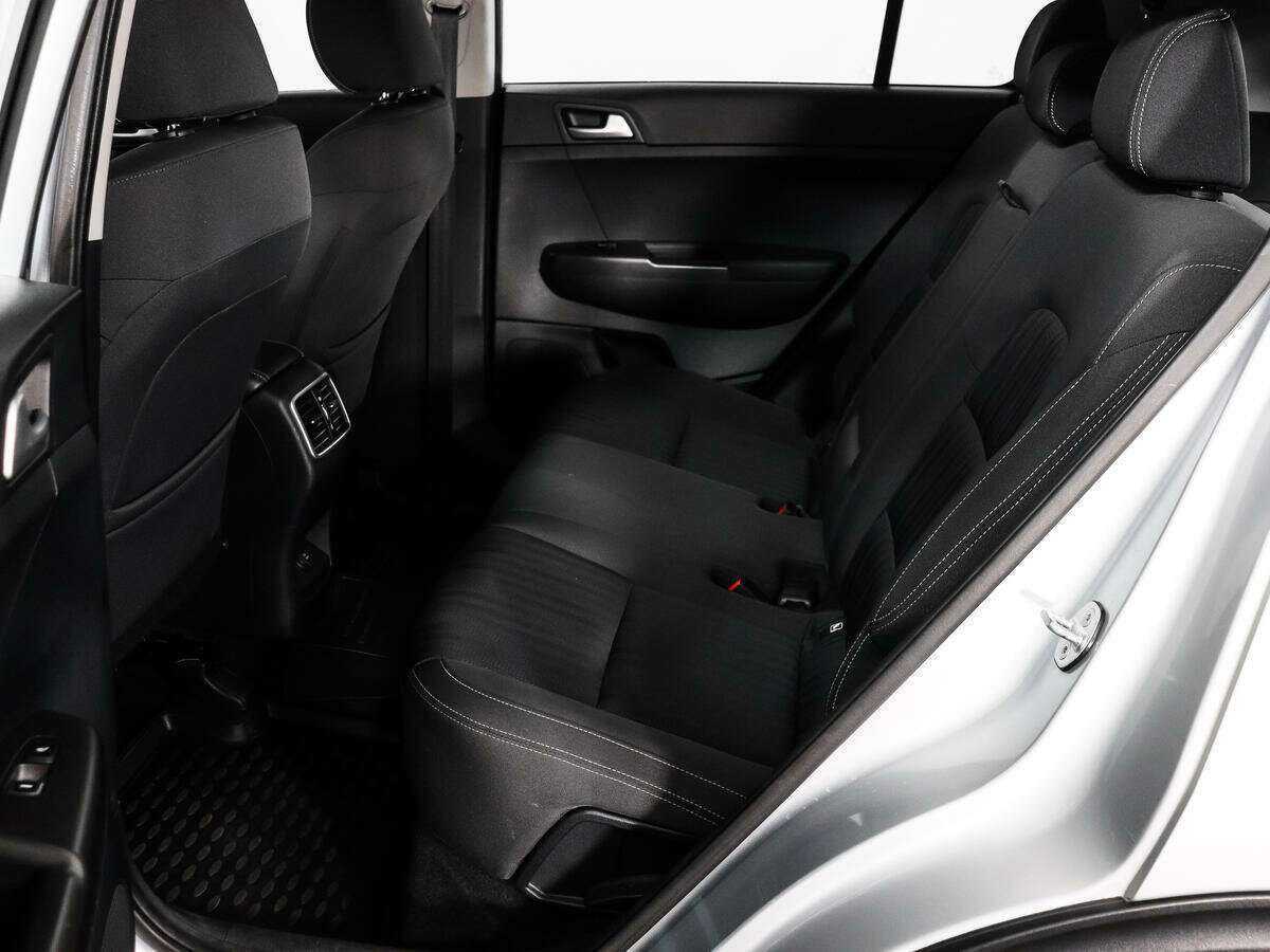 Б/У Киа Спортейдж 2016 года. Фото: #11