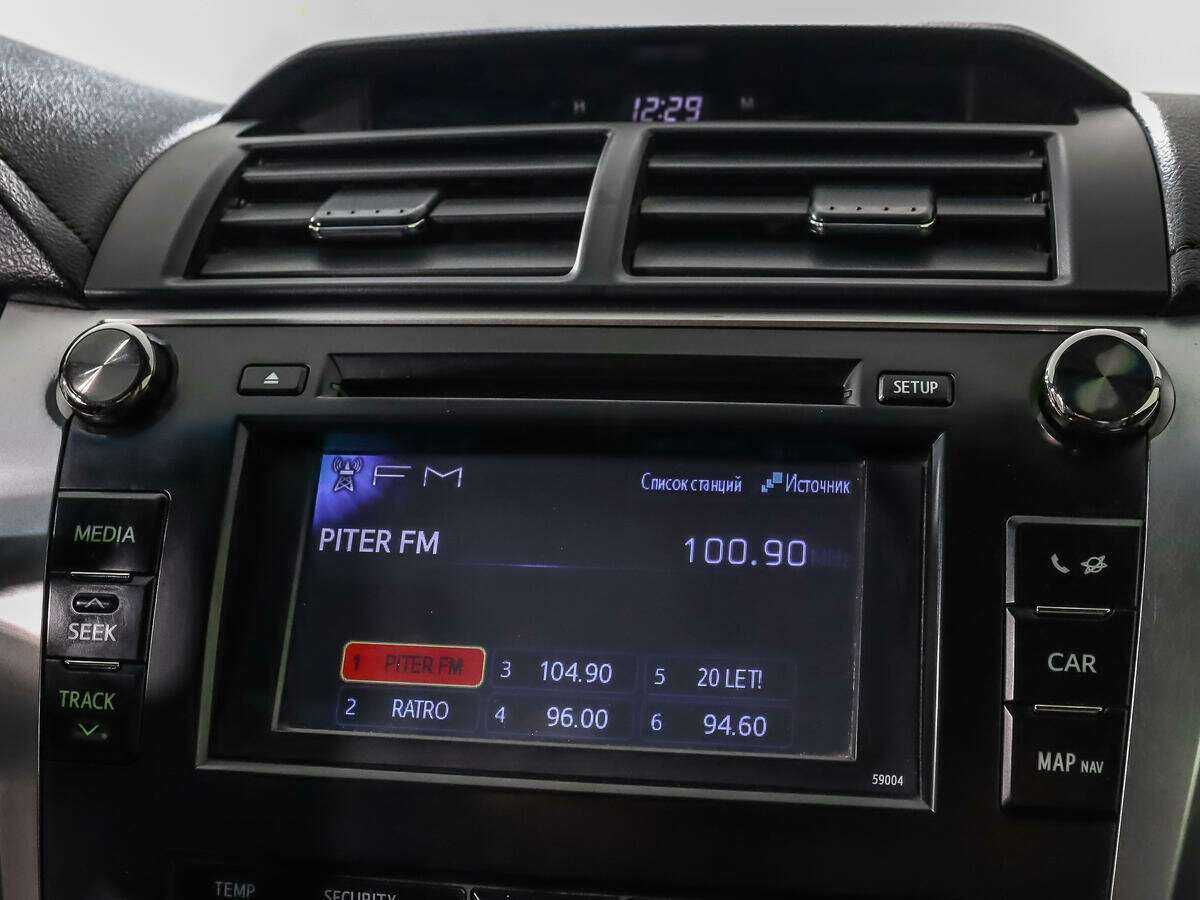 Б/У Тойота Камри 2012 года. Фото: #15