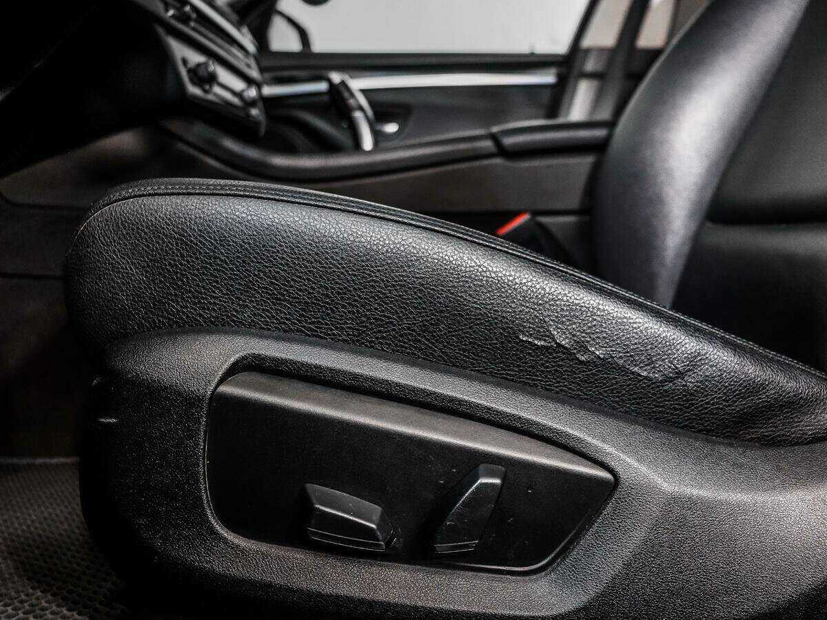 BMW 5 серии 2013 года с пробегом. Фото: #7