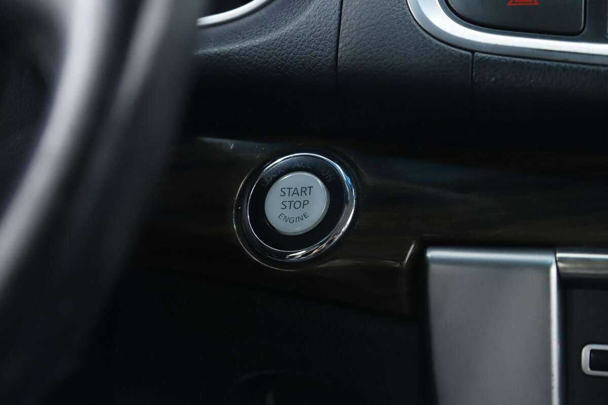 Б/У Ниссан Теана 2013 года. Фото: #13