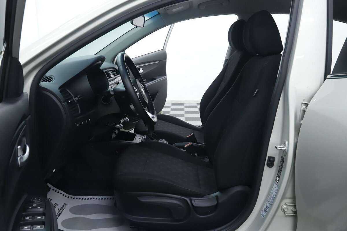 Б/У Киа Рио 2019 года. Фото: #6