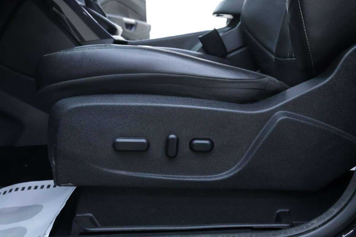 Б/У Форд Куга 2013 года. Фото: #8