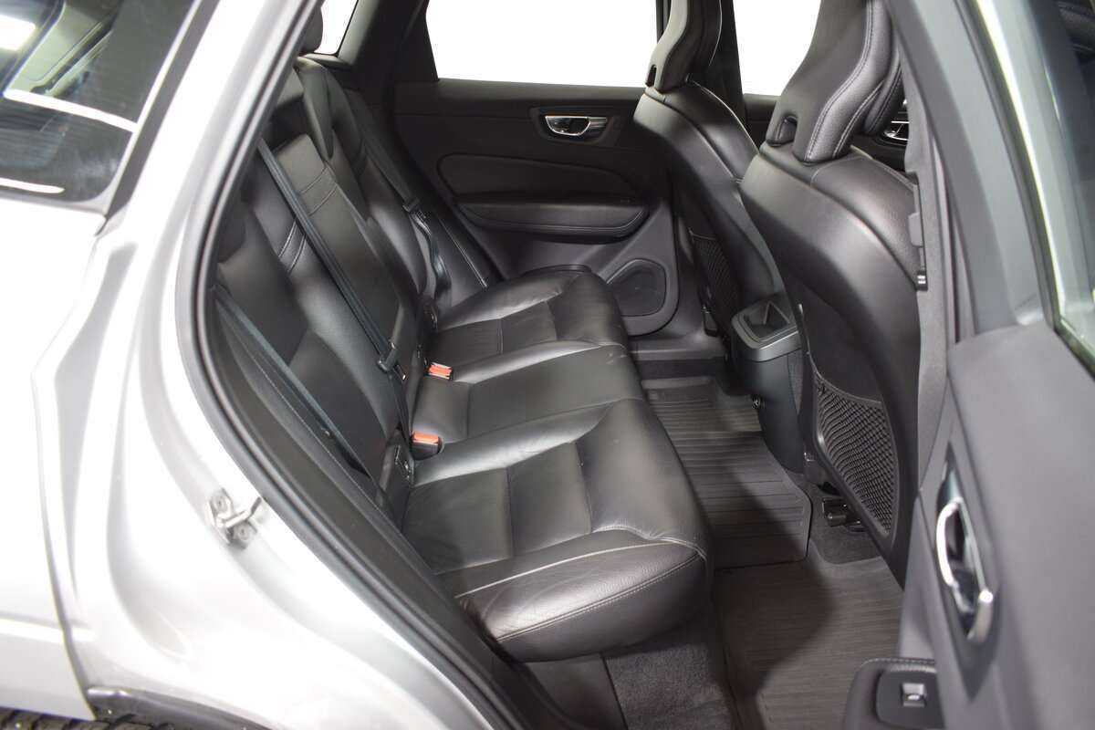 Volvo XC60 2020 года с пробегом. Фото: #13