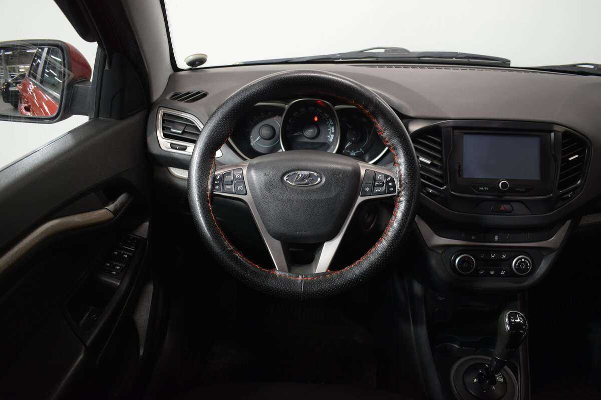 Б/У Лада (ВАЗ) Веста 2016 года. Фото: #7