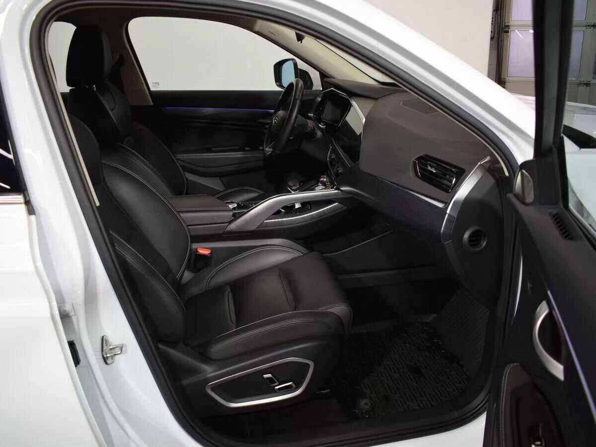 Geely Tugella 2021 года с пробегом. Фото: #9