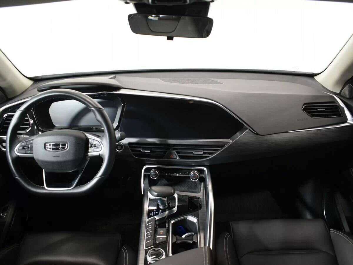 Geely Tugella 2021 года с пробегом. Фото: #11