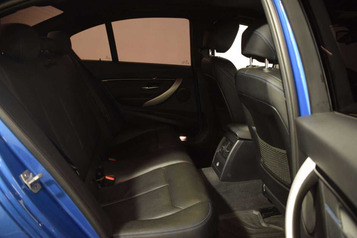 BMW 3 серии 2018 года с пробегом. Фото: #13