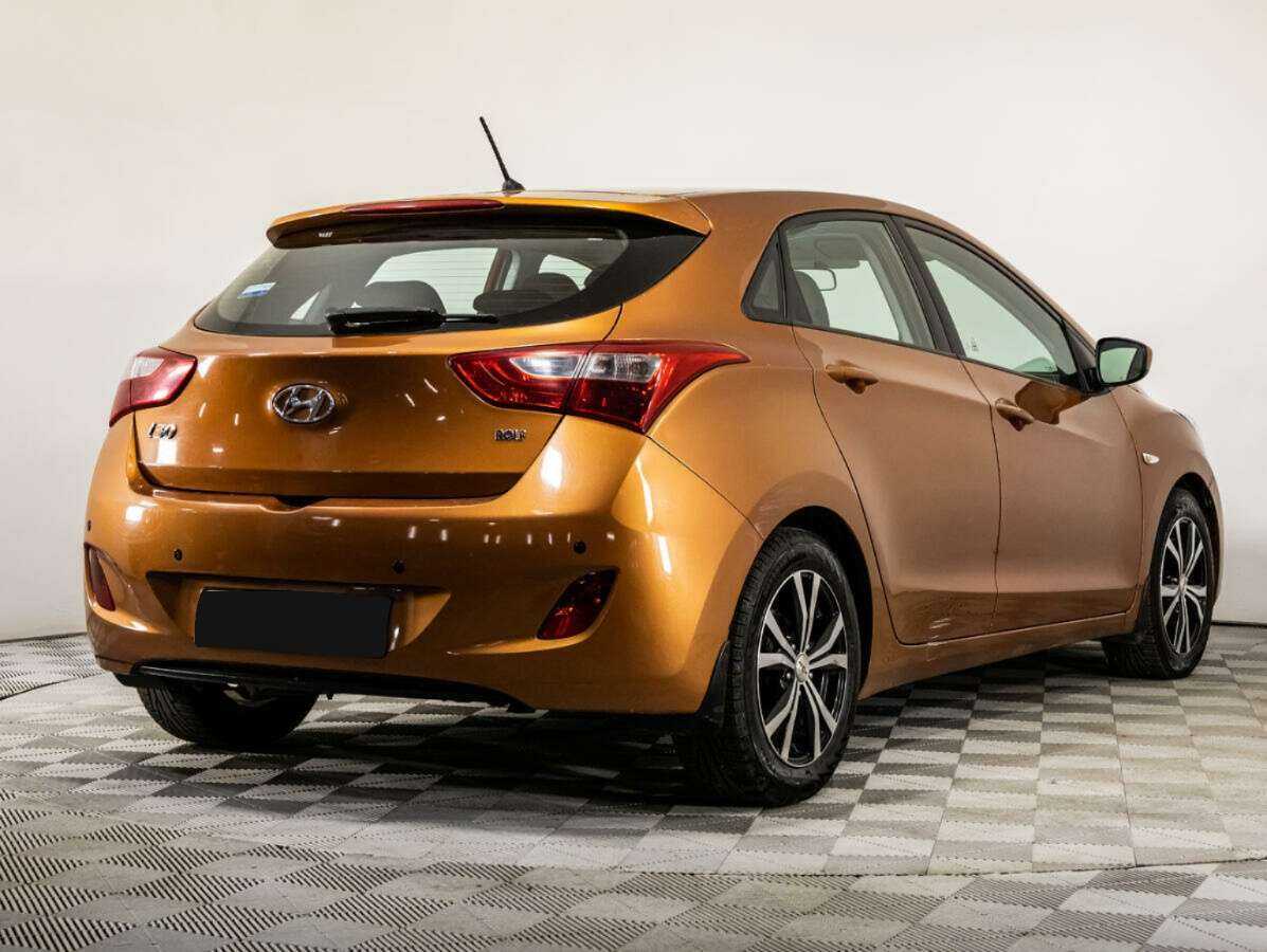 Б/У Хендай ай30 2016 года. Фото: #4