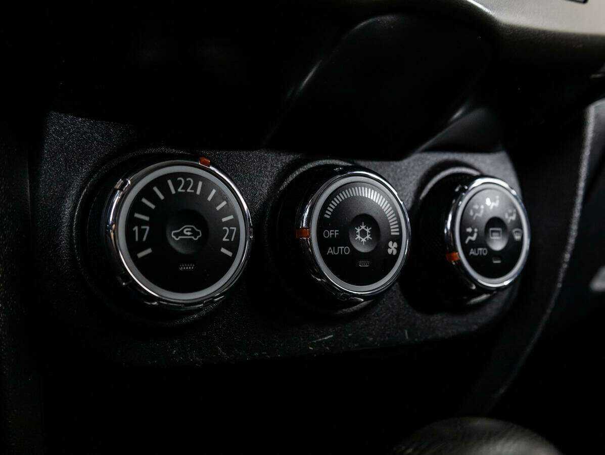 Б/У Митсубиши АС-Икс 2012 года. Фото: #19