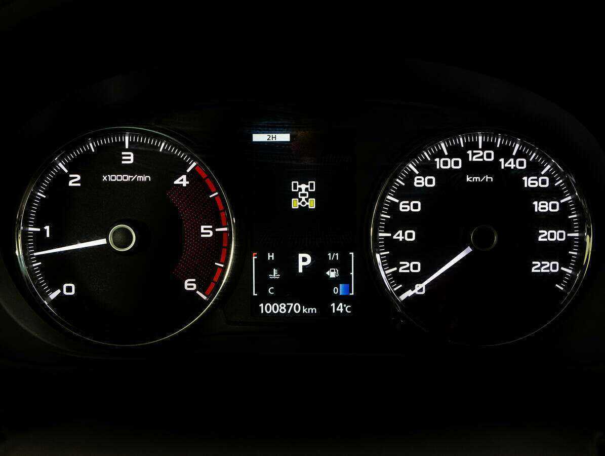 Mitsubishi Pajero Sport 2017 года с пробегом. Фото: #15