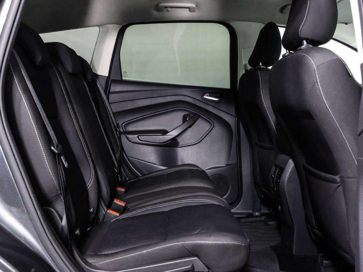 Б/У Форд Куга 2018 года. Фото: #12