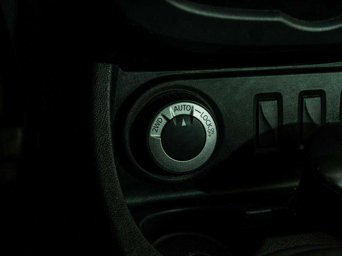 Б/У Рено Дастер 2015 года. Фото: #17