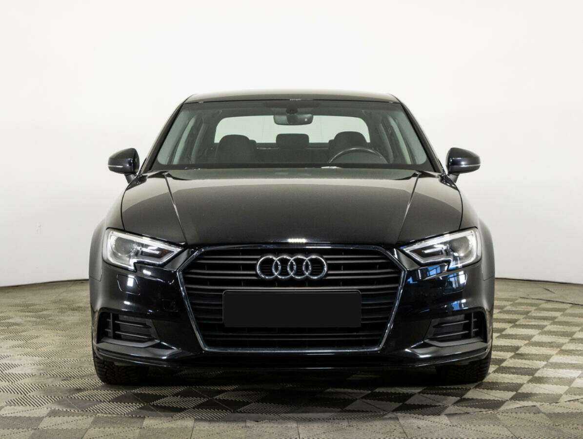 Audi A3 2018 года с пробегом. Фото: #1