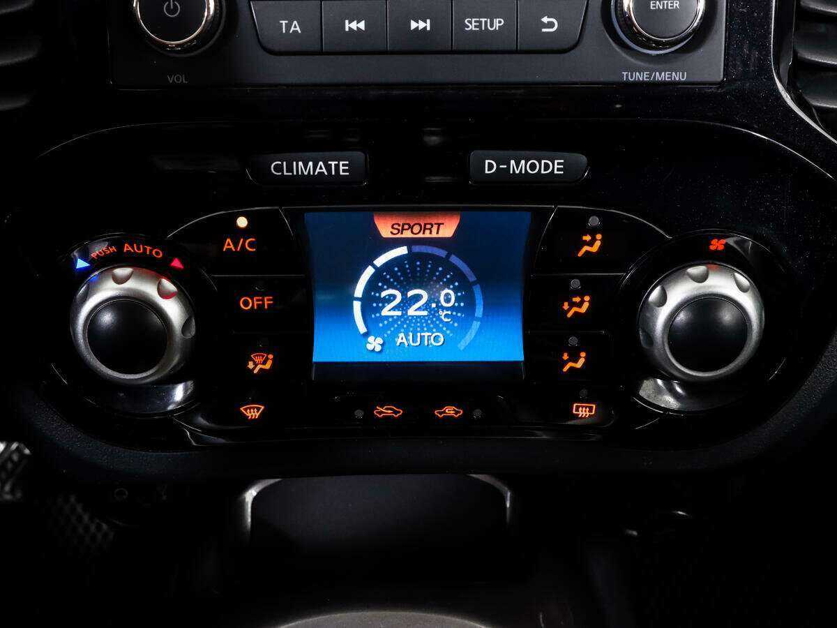 Б/У Ниссан Жук 2013 года. Фото: #12