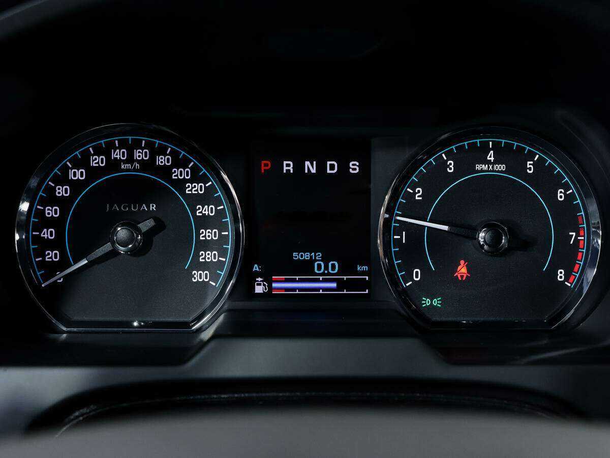 Jaguar XF 2013 года с пробегом. Фото: #17