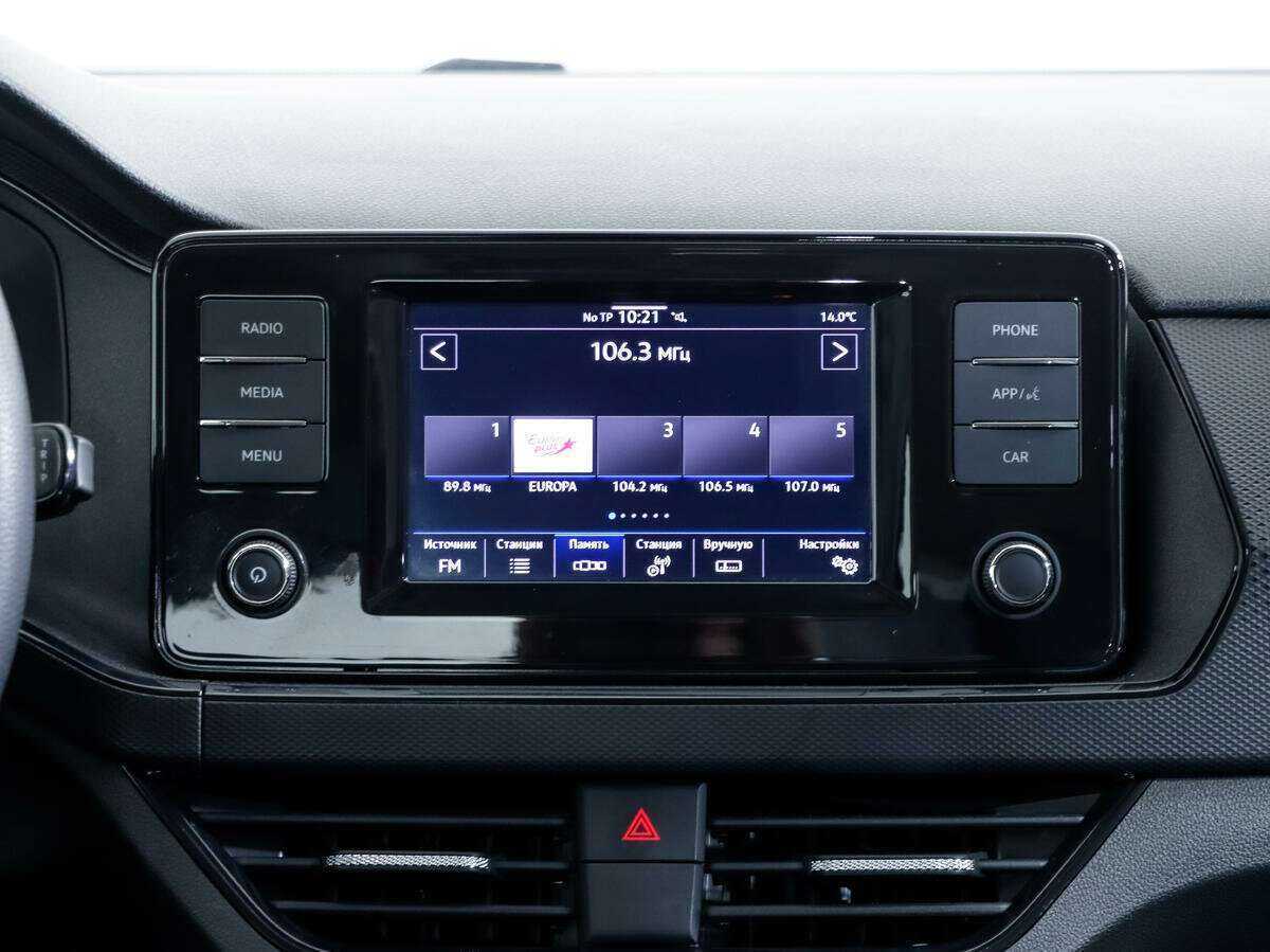 Б/У Фольксваген Поло 2022 года. Фото: #11