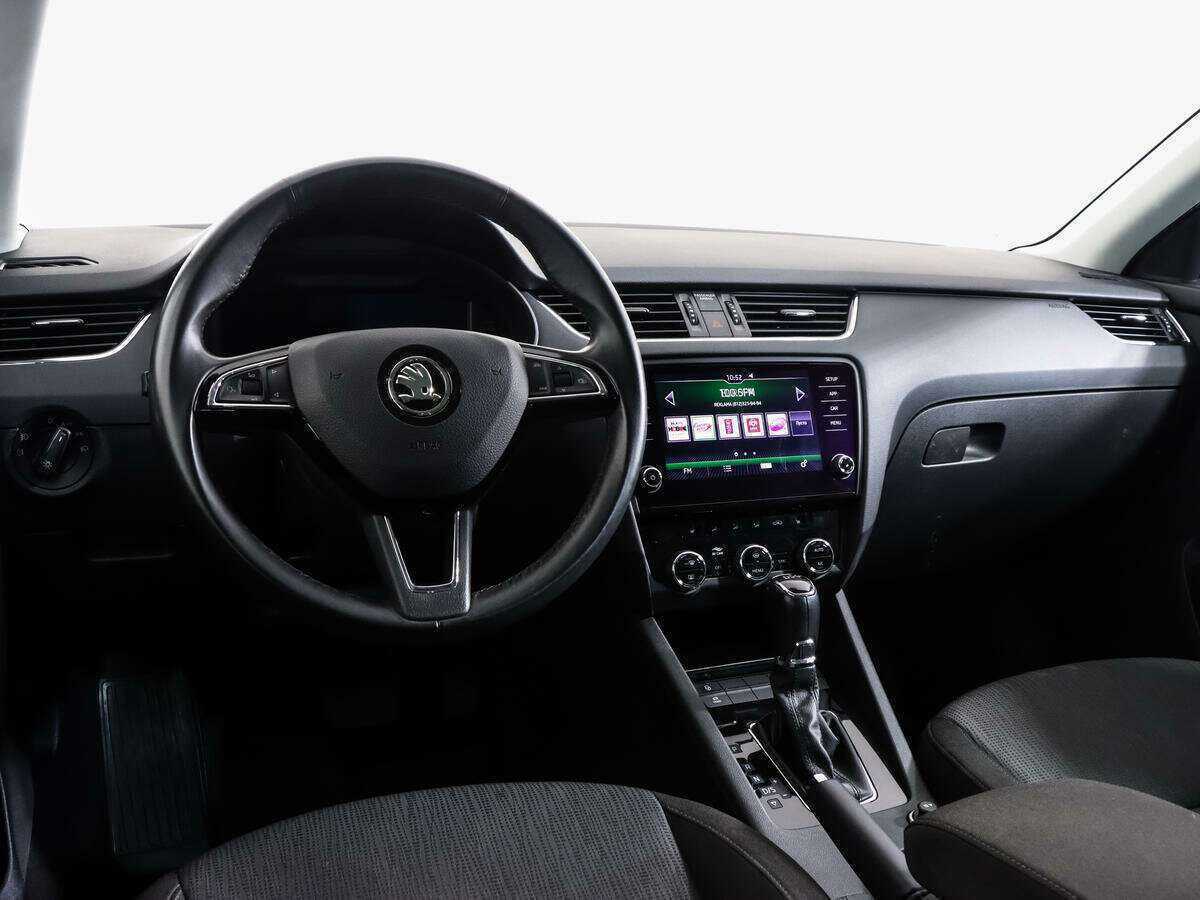 Skoda Octavia 2019 года с пробегом. Фото: #10