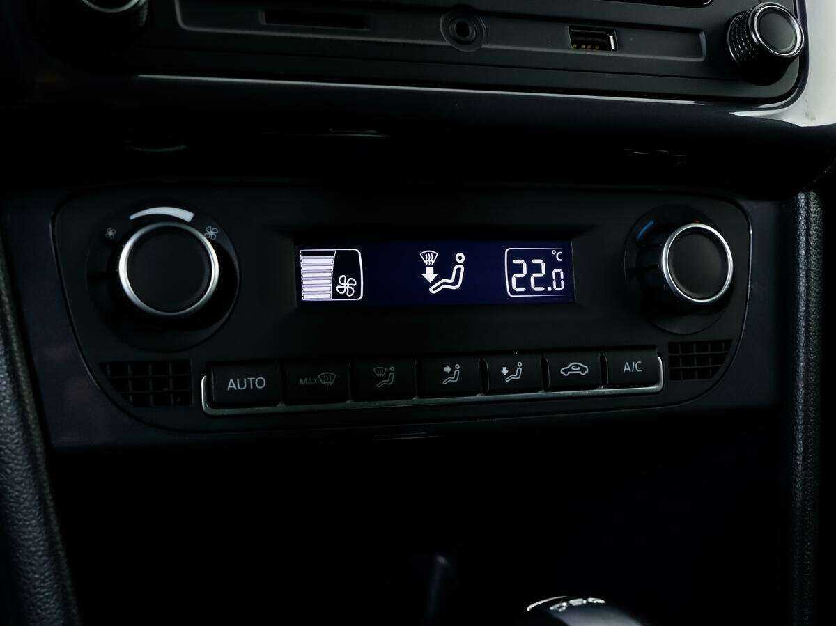 Б/У Фольксваген Поло 2018 года. Фото: #9