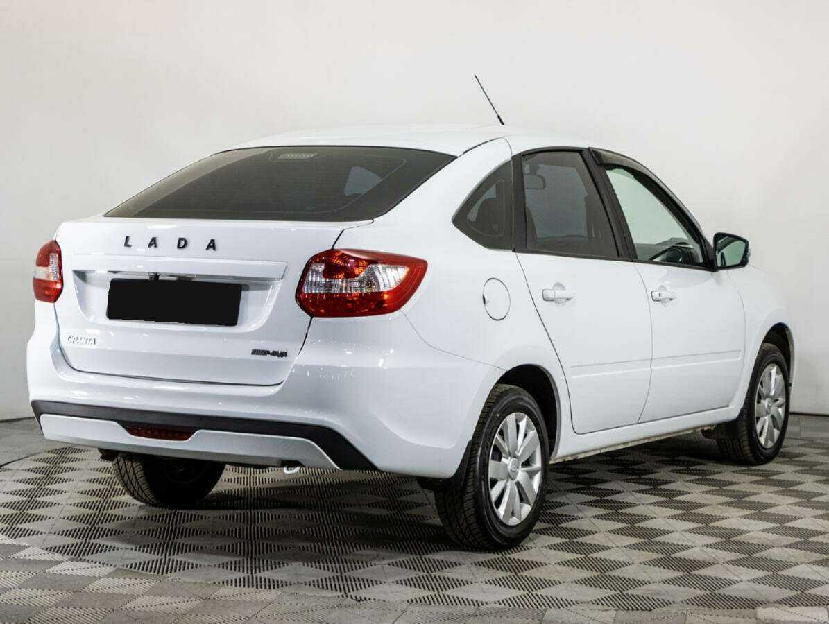 Б/У Лада (ВАЗ) Гранта 2022 года. Фото: #4