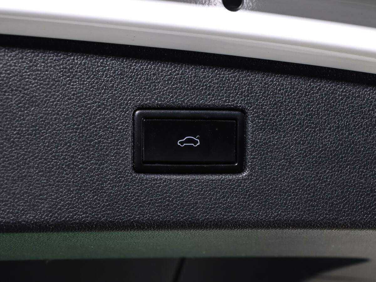 Volkswagen Tiguan 2020 года с пробегом. Фото: #17