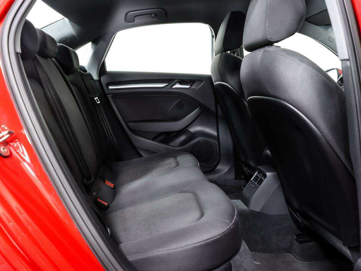 Audi A3 2020 года с пробегом. Фото: #16