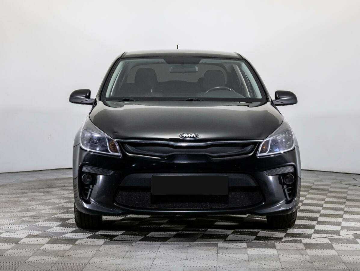 Б/У Киа Рио 2017 года. Фото: #1