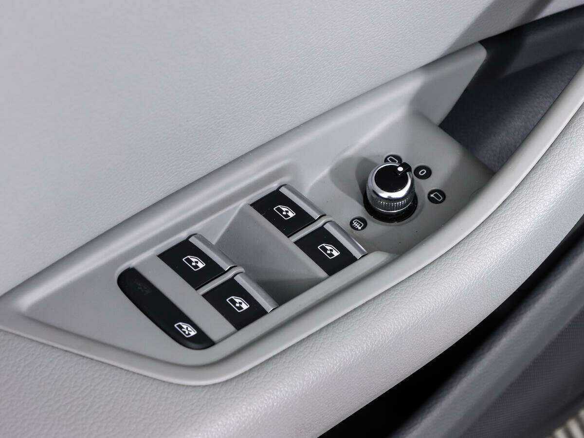 Audi A4 2019 года с пробегом. Фото: #15