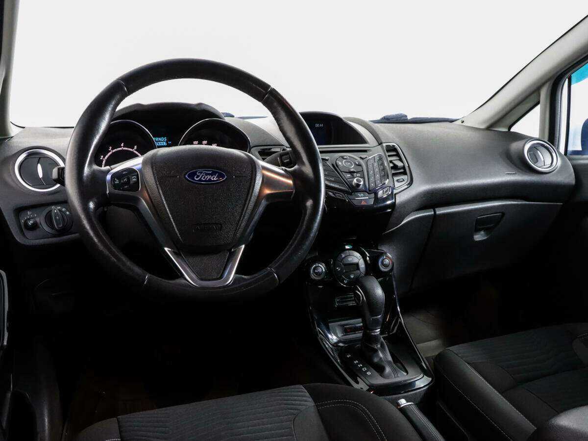 Б/У Форд Фиеста 2015 года. Фото: #10