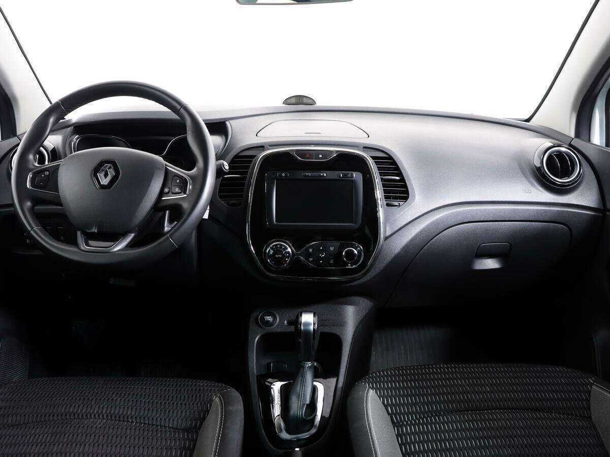 Б/У Рено Каптюр 2019 года. Фото: #7