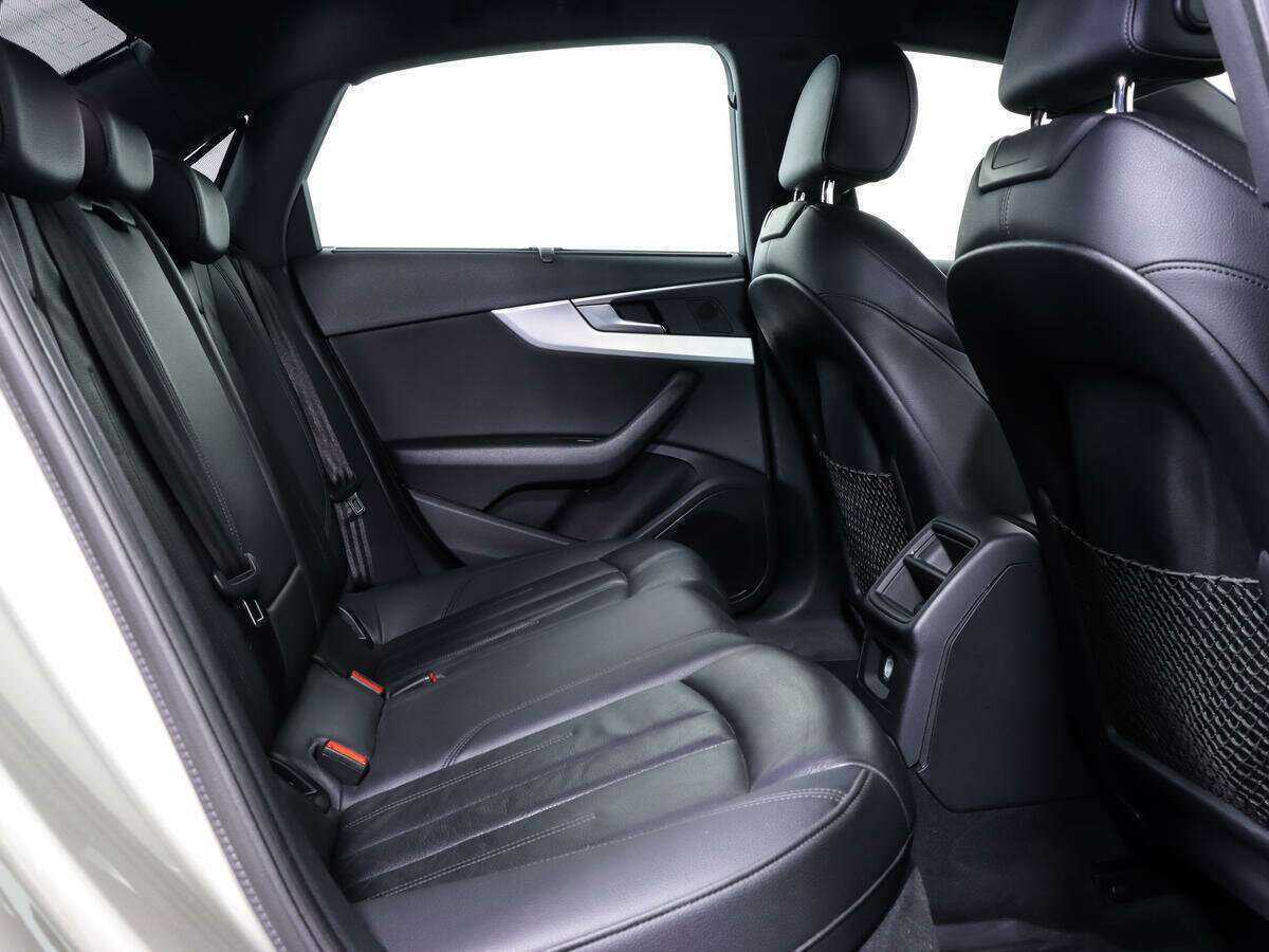 Audi A4 2017 года с пробегом. Фото: #16