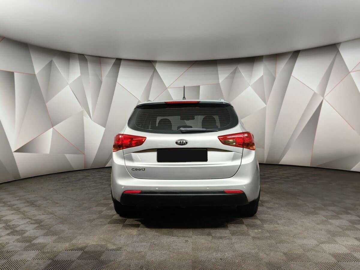 Б/У Киа Сид 2015 года. Фото: #6