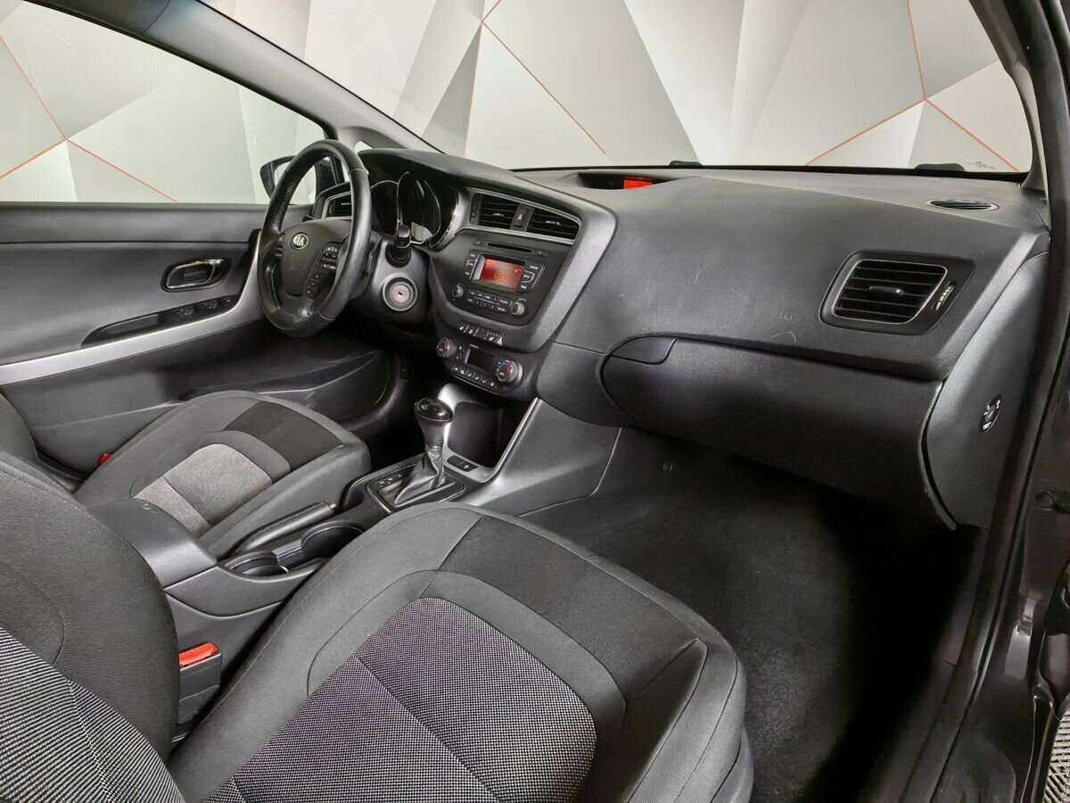 Б/У Киа Сид 2015 года. Фото: #8