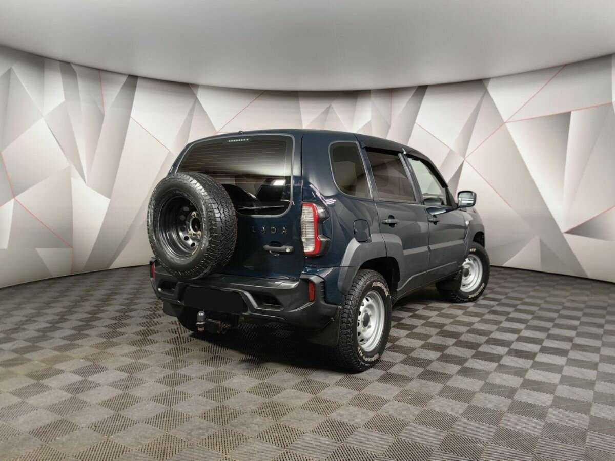 Б/У Лада (ВАЗ) Нива 2022 года. Фото: #1