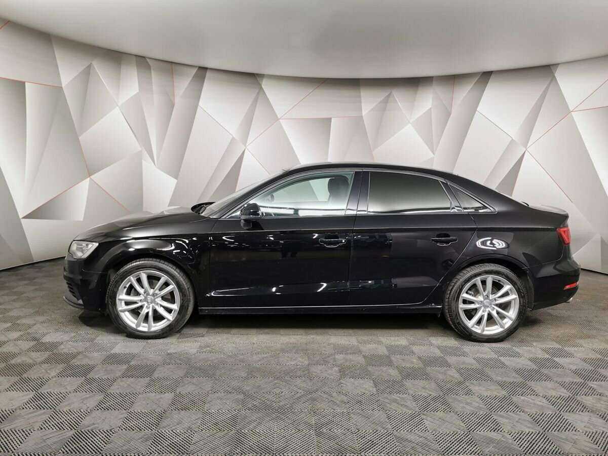 Audi A3 2015 года с пробегом. Фото: #4