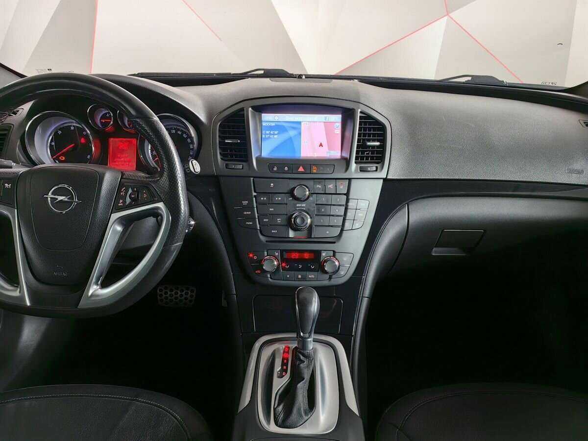 Б/У Опель Инсигния 2013 года. Фото: #10