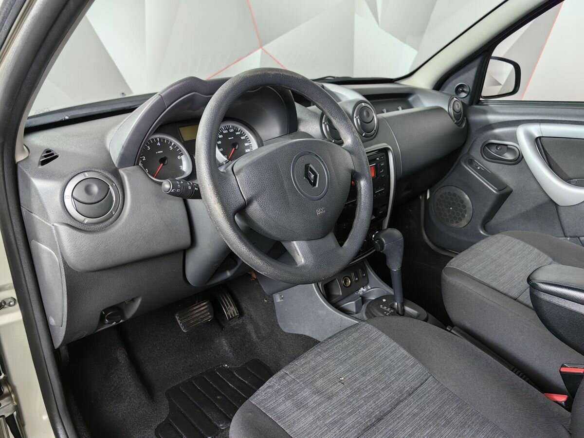 Б/У Рено Дастер 2014 года. Фото: #13