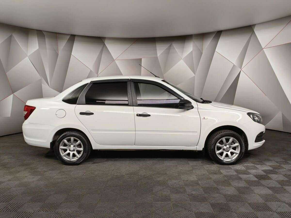 Б/У Лада (ВАЗ) Гранта 2020 года. Фото: #5