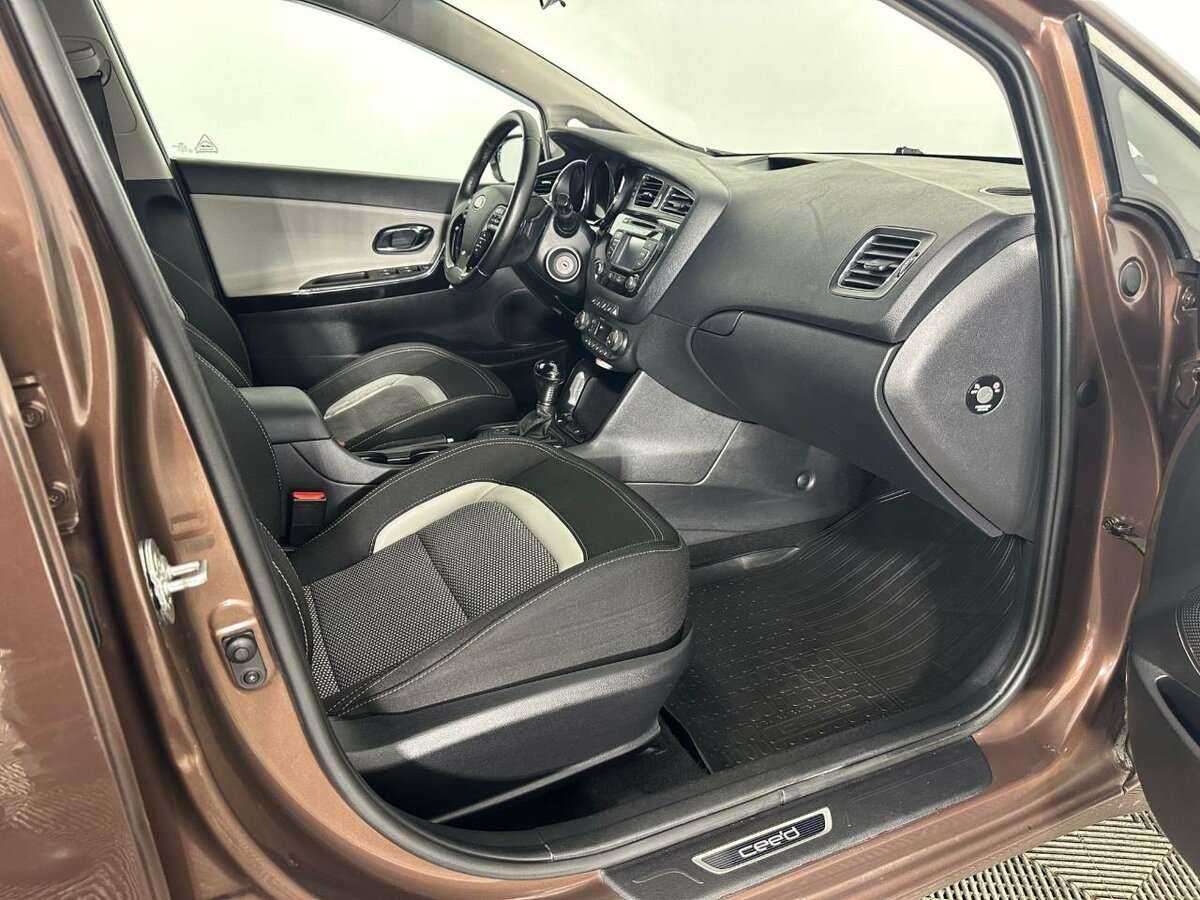 Б/У Киа Сид 2014 года. Фото: #13