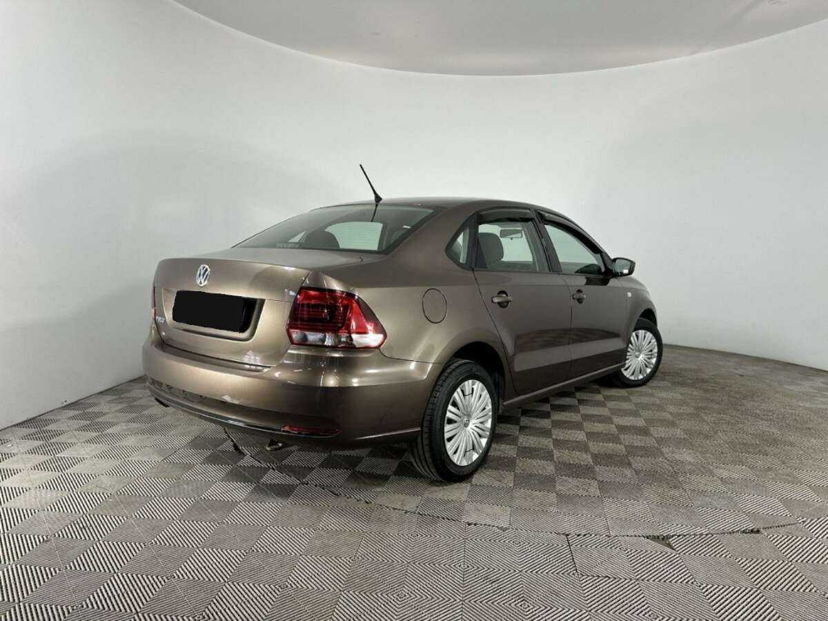 Б/У Фольксваген Поло 2016 года. Фото: #5