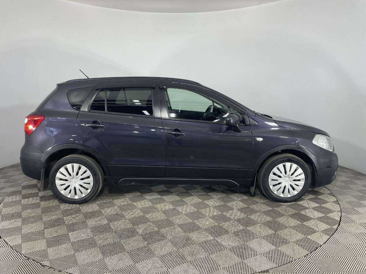 Б/У Сузуки С-Икс4 2014 года. Фото: #3