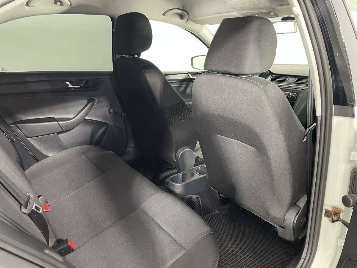 Б/У Шкода Рапид 2019 года. Фото: #16