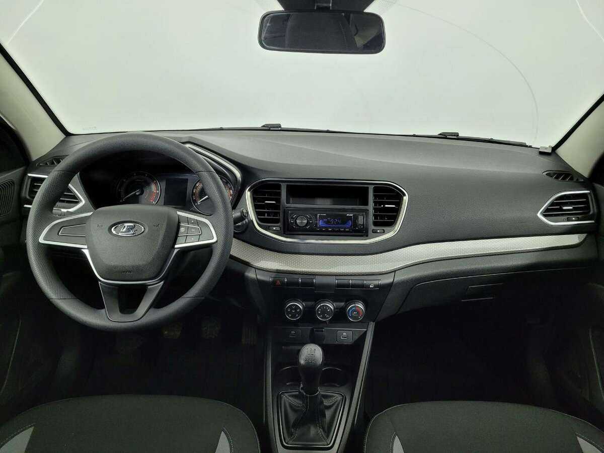 Lada (ВАЗ) Vesta 2023 года с пробегом. Фото: #6