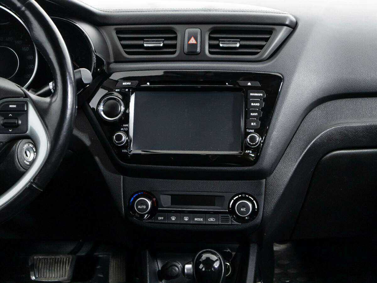 Б/У Киа Рио 2017 года. Фото: #13