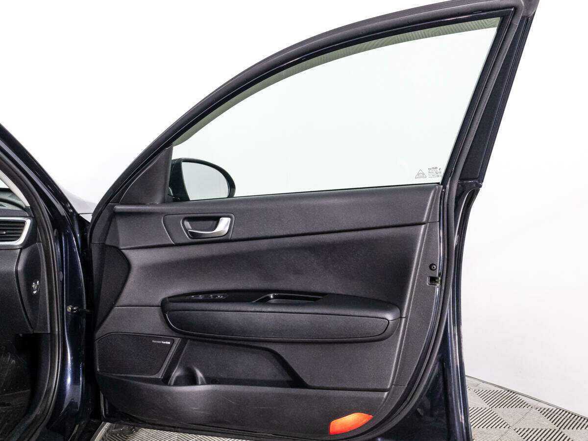 Б/У Киа Оптима 2019 года. Фото: #24