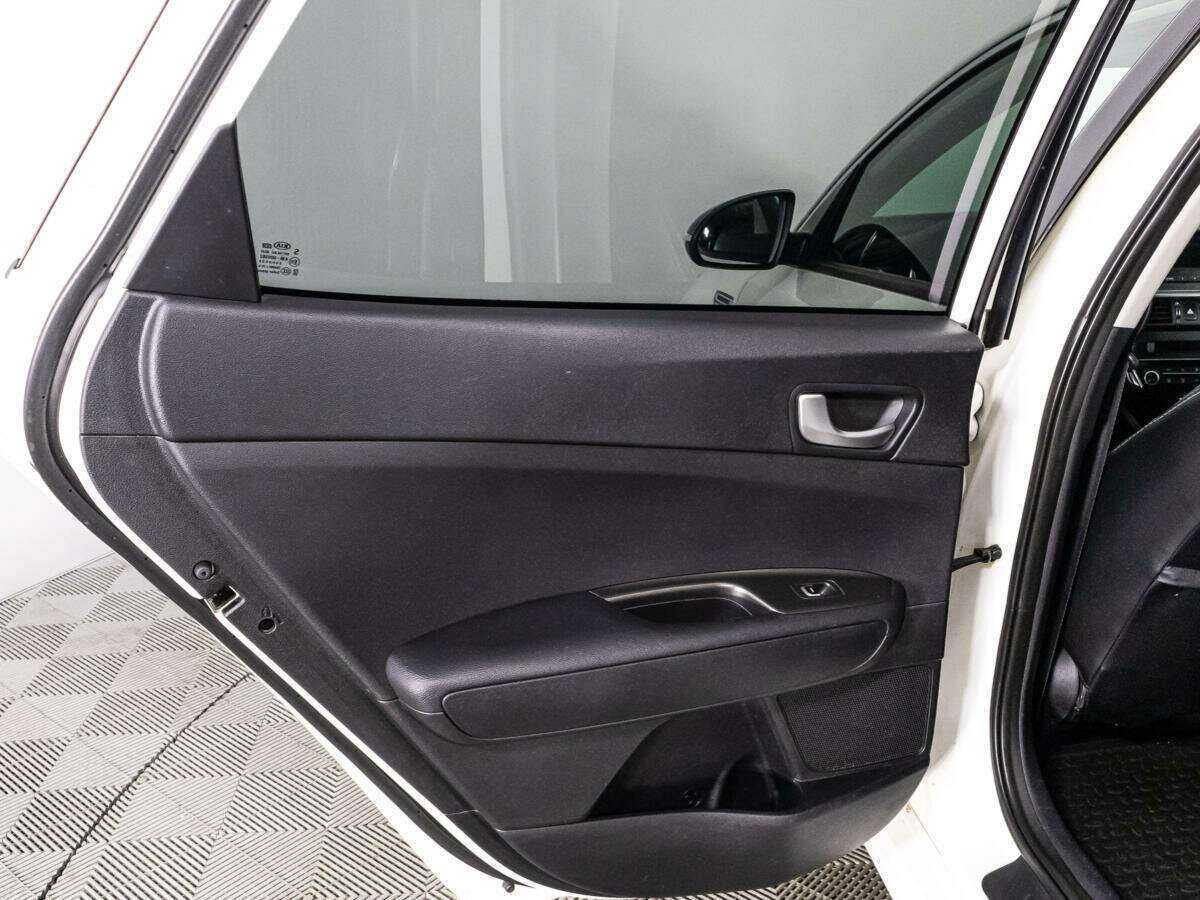 Б/У Киа Оптима 2019 года. Фото: #21